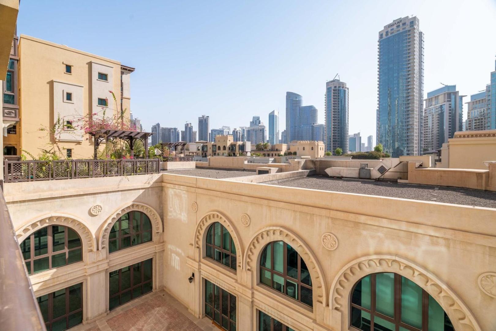 Апартаменти Guestready - Downtown Lux Near Burj Khalifa
