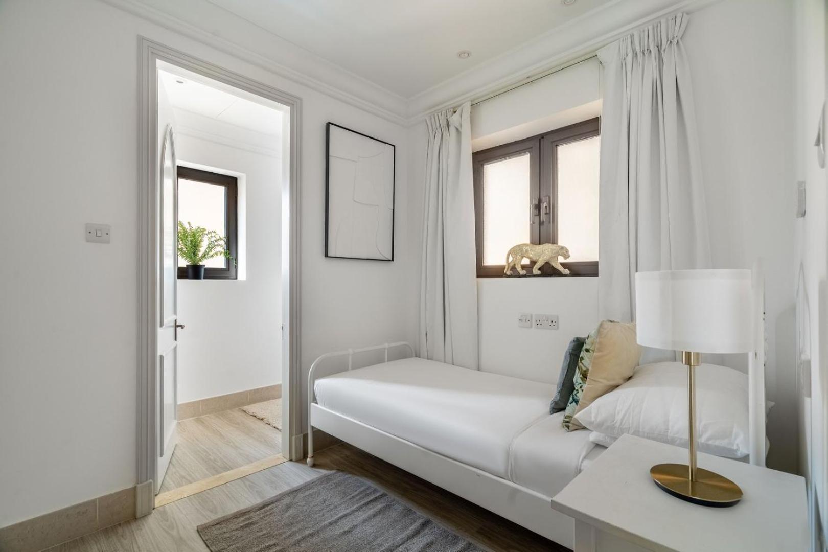 Guestready - Downtown Lux Near Burj Khalifa * Дубай